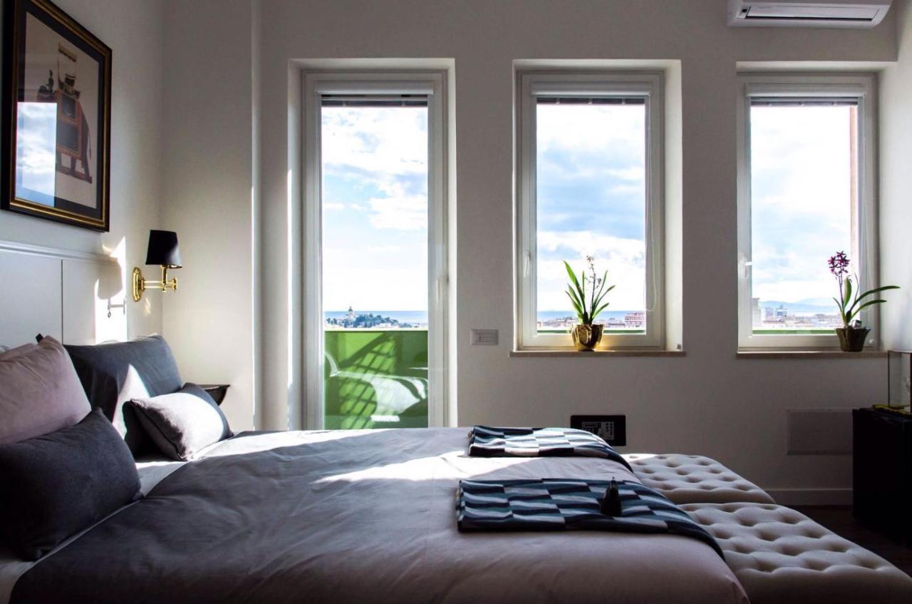 Eleventh Floor Suites กาญารี ภายนอก รูปภาพ