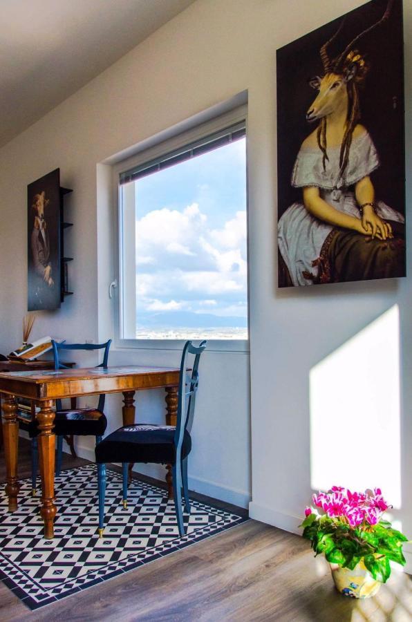Eleventh Floor Suites กาญารี ภายนอก รูปภาพ